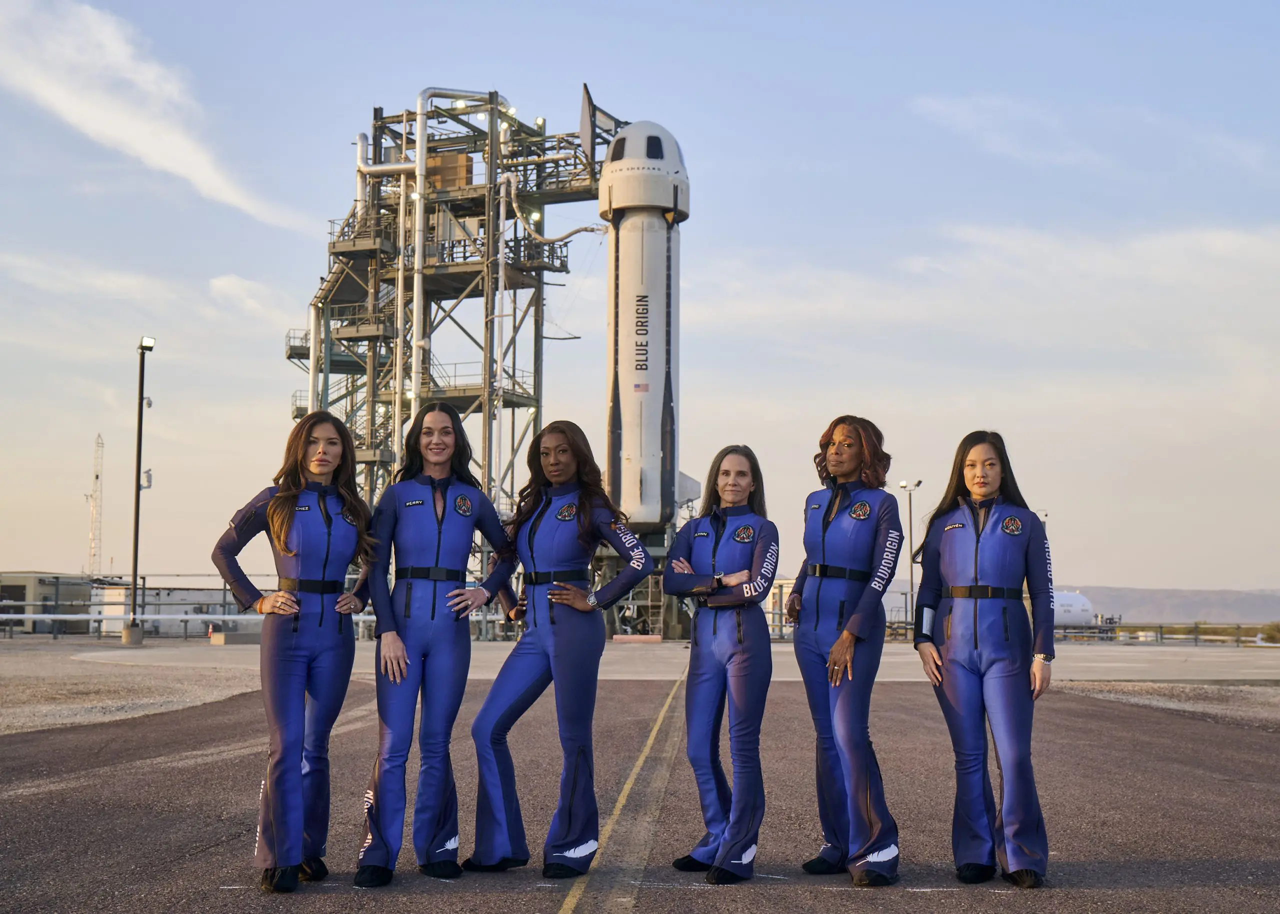 Blue Origin Launch: The NS-31 crew prior to their flight. Left to right: Lauren Sánchez, Katy Perry, Aisha Bowe, Kerianne Flynn, Gayle King, Amanda Nguyễn. (April 14, 2025).