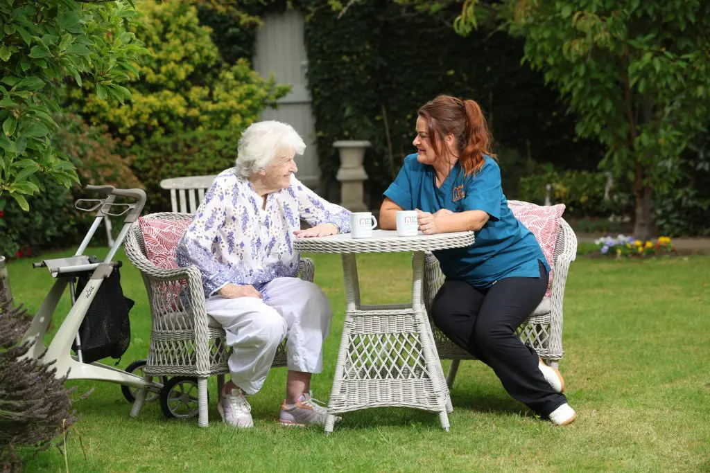 Right At Home Ireland Marks National Carers Week With Creation Of 500 New Jobs 2026
